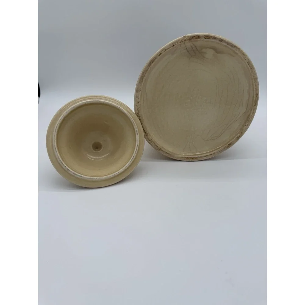 Pfaltzgraff Stoneware Flour Canister with Lid Tan Color Village Pattern Vintage
